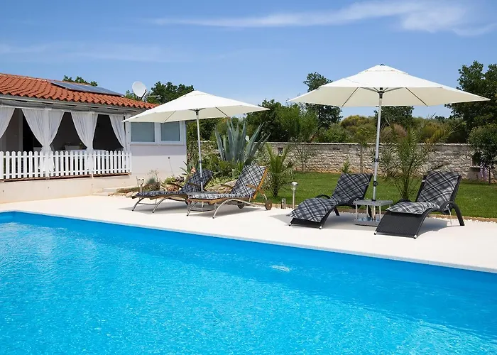 House Bilos 펜션 *