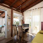 House Bilos